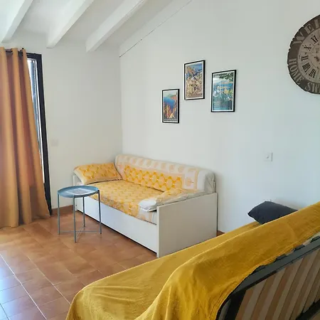 Vue A Proche Aeroport Ajaccio Porticcio (Corsica)